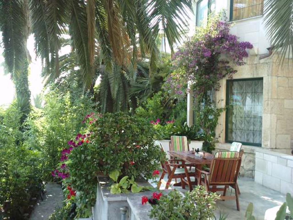 Apartments Villa Domus Marini Hvar Town Exterior photo