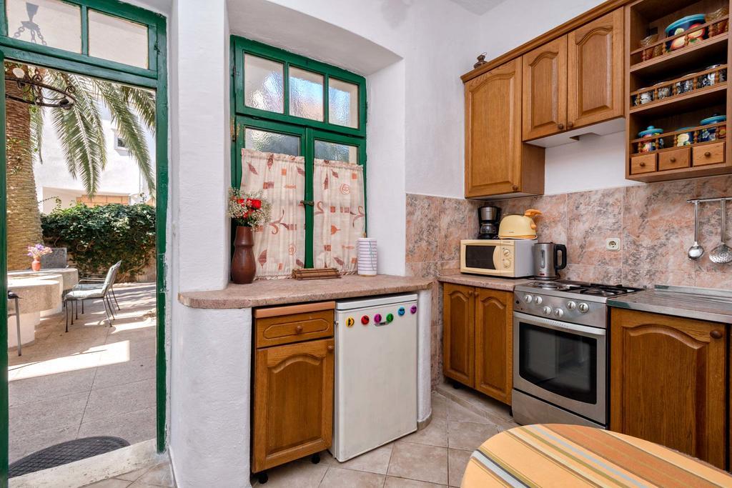 Apartments Villa Domus Marini Hvar Town Exterior photo